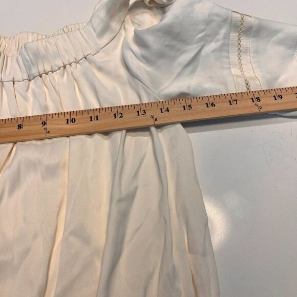 Alexis White Cold Shoulder Knee Length Dress XS - Picture 9 of 11